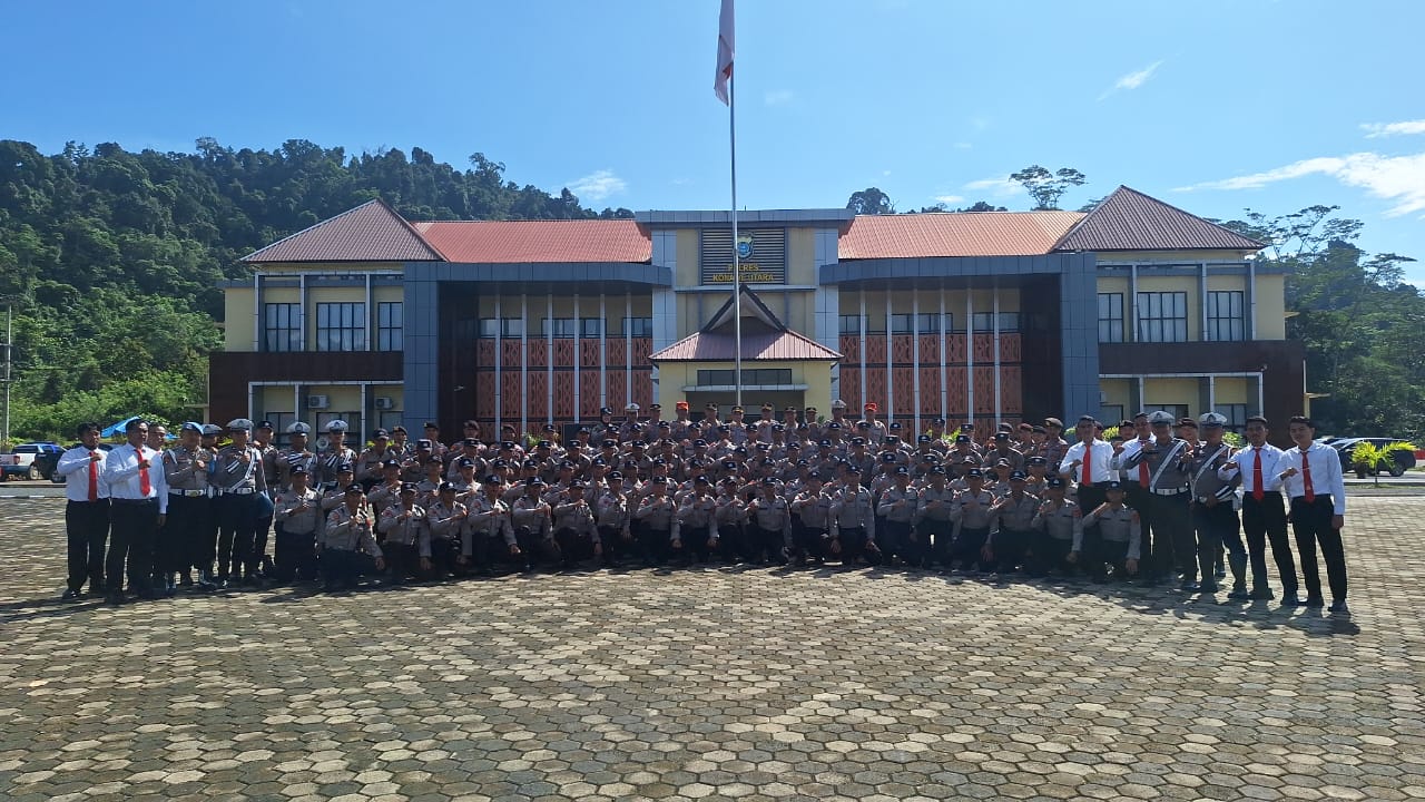 Wakapolres Konut Pimpin Upacara Penutupan Latja Siswa Diktukba Polri SPN Polda Sultra