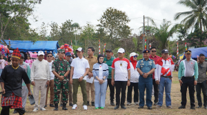 Semarak HUT RI Ke-80 : Bupati Konut Buka Kegiatan Porseni Tingkat Kecamatan Wiwirano