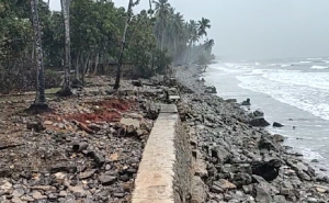 Akibat Hantaman Ombak; Tanggul Penahan Ombak Desa Pudonggala Utama Rusak Berat