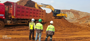 PT Bumi Konawe Minerina Perkuat Pembangunan Rumah Ibadah, Salurkan Alat Berat untuk Masjid Al-Istiqomah Desa Tapunggaya