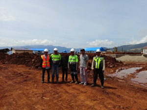 PT Bumi Konawe Minerina Salurkan Program CSR, Timbun Pembangunan Masjid dan Perumahan Warga Desa Tapunggaya