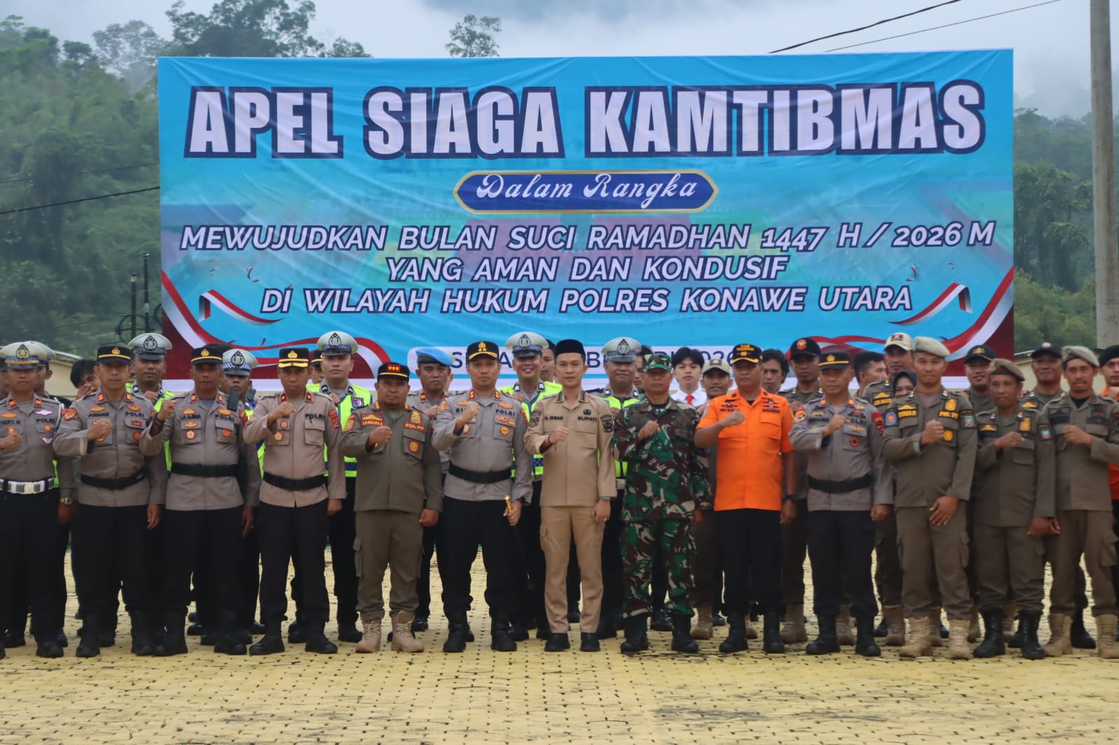 Bersama Bupati Konawe Utara, Kapolres Konut Pimpin Apel Siaga Kamtibmas Wujudkan Ramadhan 1447 H Aman Kondusif