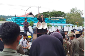 Diduga Jadi Dalang Mutasi Eselon di TPA Mataiwoi, Ketua PGRI Konawe Diterpa Tudingan Keras