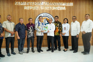 Bupati Konawe Utara Audiensi dengan Wamen Transmigrasi RI Bahas Pengembangan Kawasan Transmigrasi