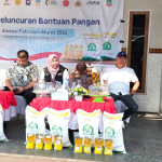 Wabup Konawe Utara Hadiri Peluncuran Penyaluran Bantuan Pangan di Motui, 8.447 KPM Terima Beras dan Minyak Goreng