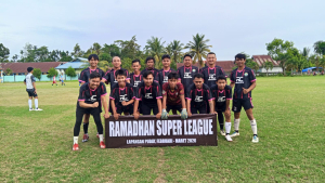 Laga panas Ramadhan Super League 2026 match day 11 menjadi saksi pertarungan penuh tensi antara Takjil FC dan Zakat FC