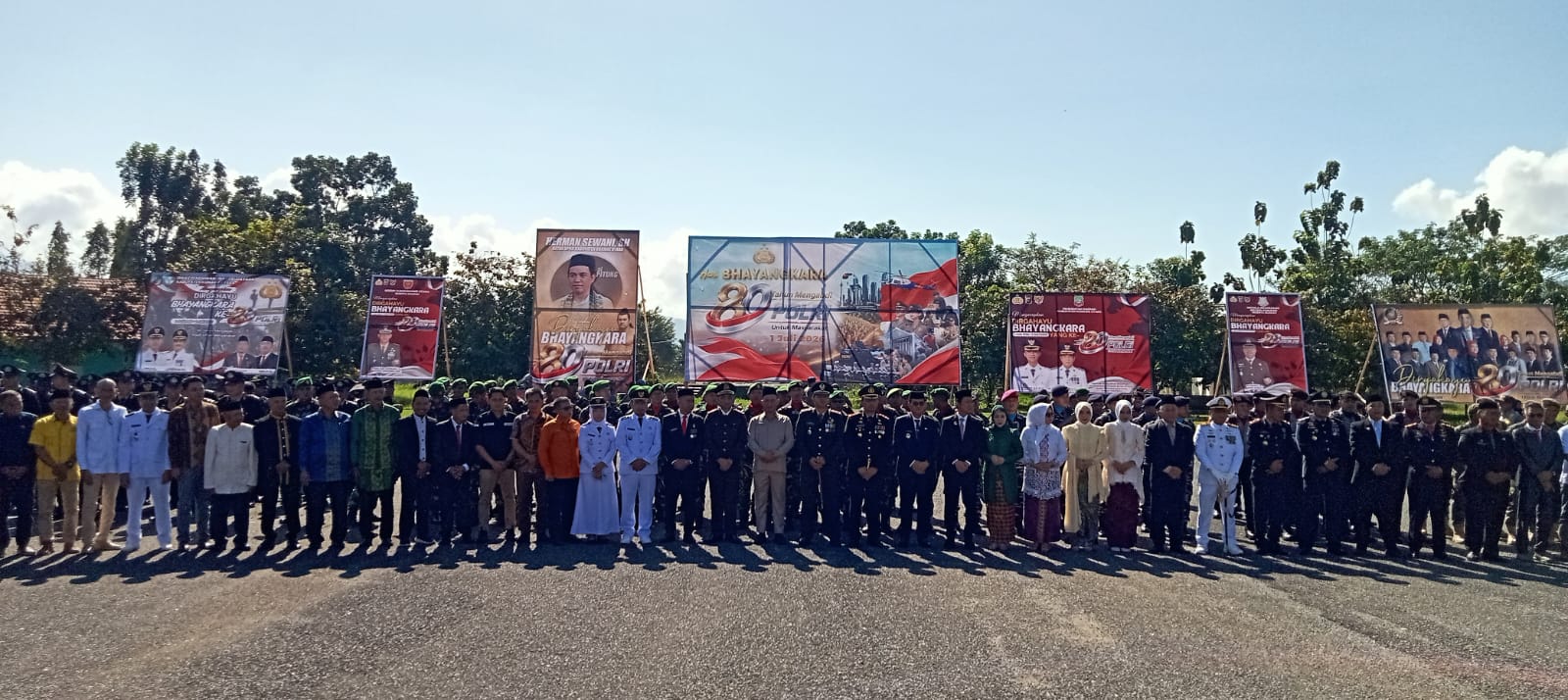 Bupati Ikbar Hadiri Upacara Hari Bhayangkara ke-80, Perkuat Sinergi Polri dan Pemerintah Daerah