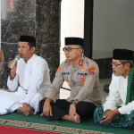 Kapolres Konawe AKBP Edi Raharjono,S.I.K., melaksanakan safari Kamtibmas di mesjid Al-munawaroh sekaligus memperkenalkan diri